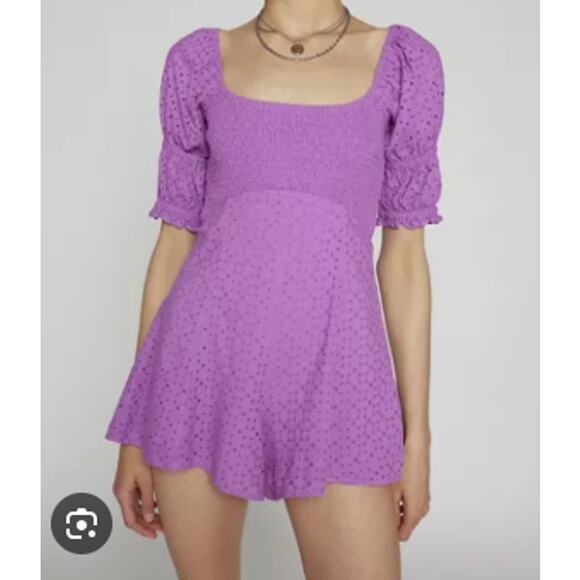 Urban Outfitters Kimchi Blue Ivy Eyelet Lace Romper Purple Size Medium NWOT - Picture 1 of 9